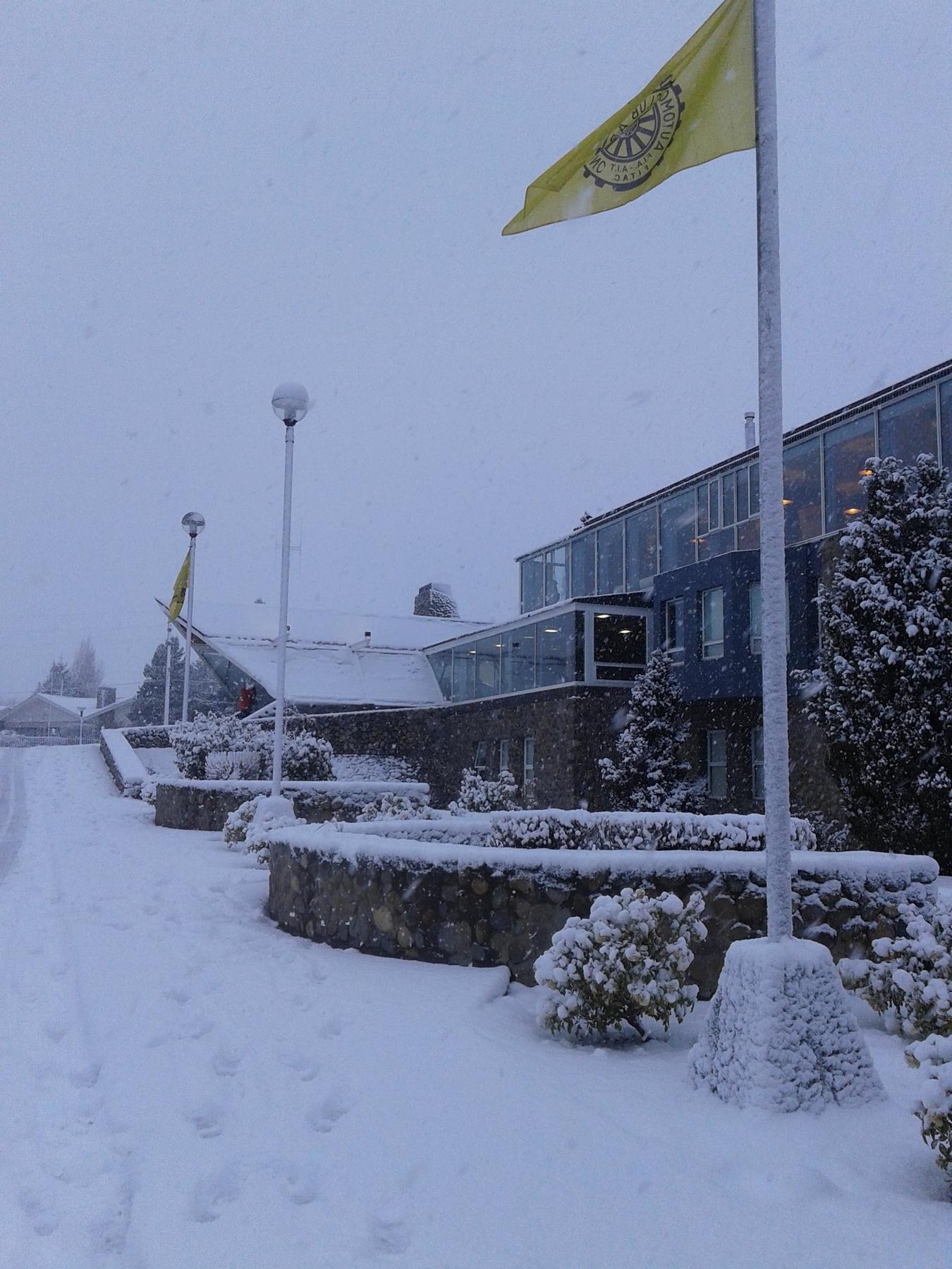 Hotel Aca El Calafate Kültér fotó