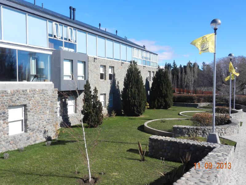 Hotel Aca El Calafate Kültér fotó