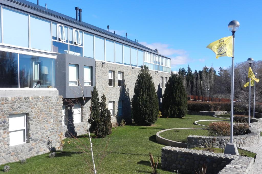 Hotel Aca El Calafate Kültér fotó